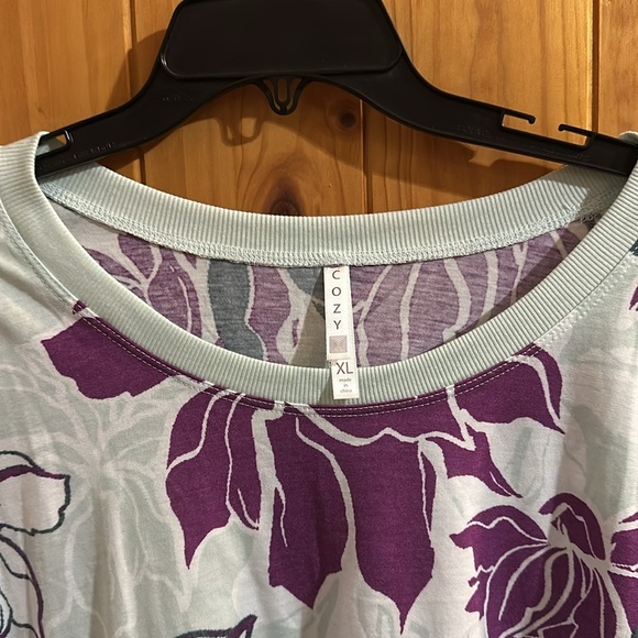 COZY 3/4 Sleeve Sharkbite T - Picture 2 of 7